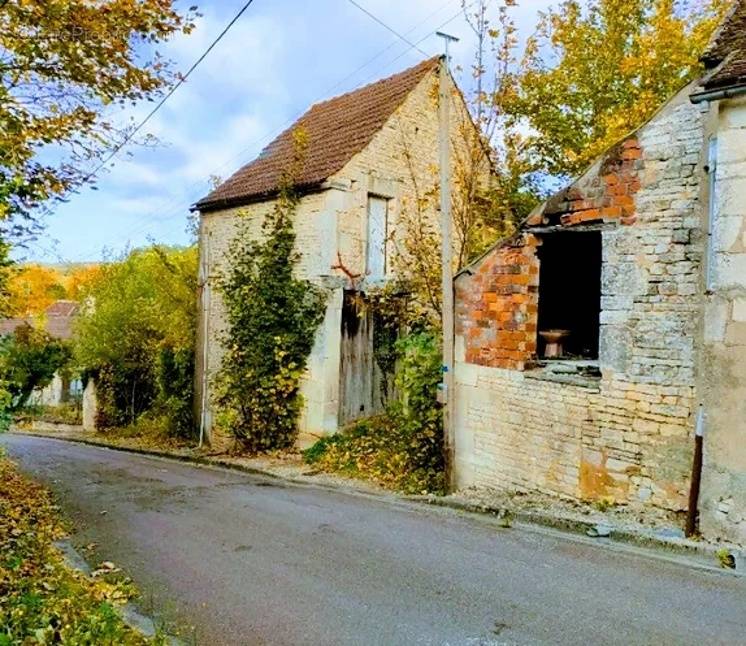 Maison à POITIERS