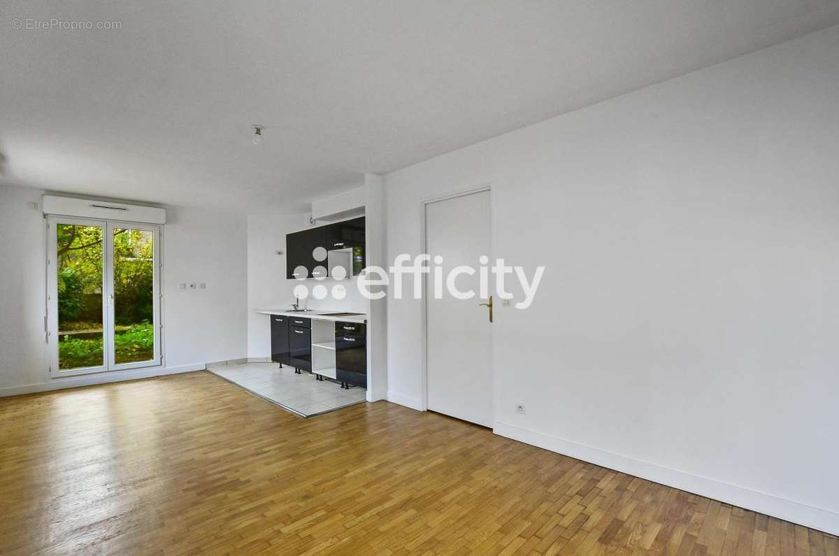 Appartement à COLOMBES