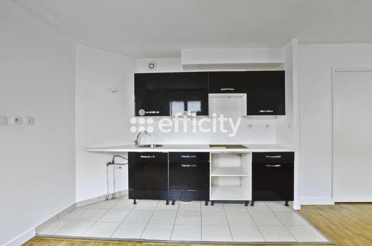 Appartement à COLOMBES