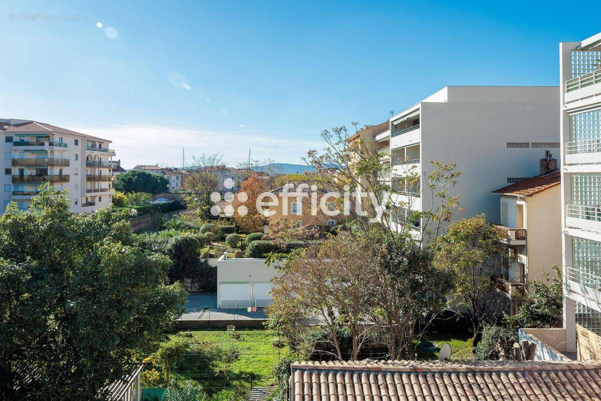 Appartement à SAINT-RAPHAEL