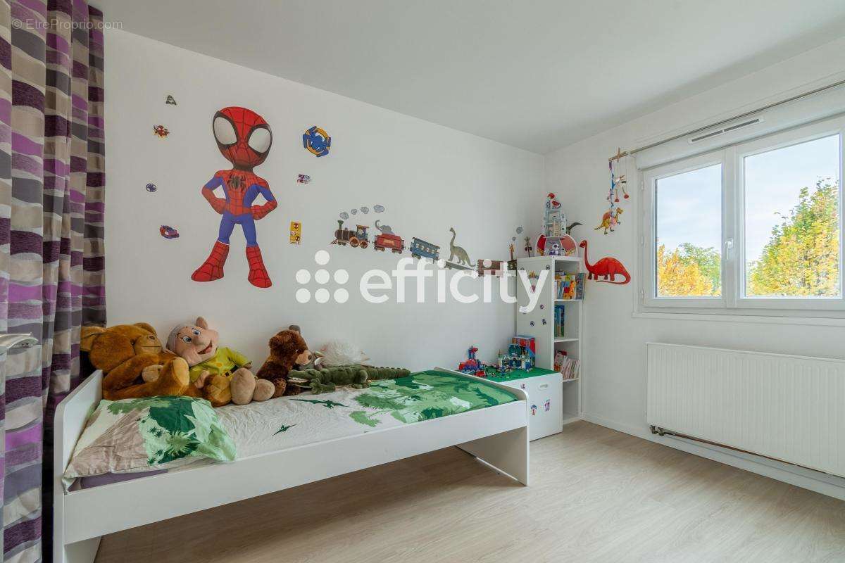 Appartement à VITRY-SUR-SEINE