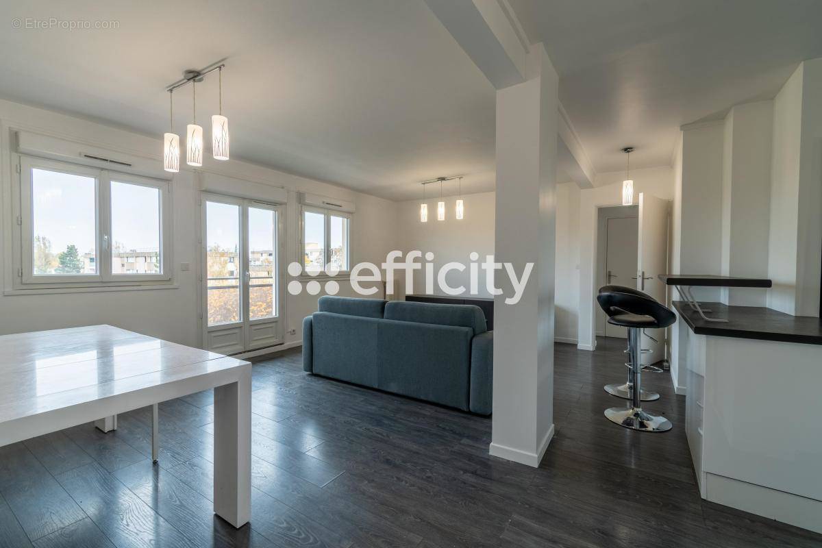 Appartement à VITRY-SUR-SEINE