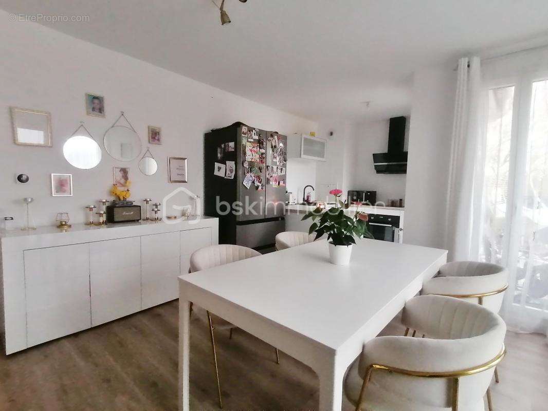 Appartement à PLAISIR