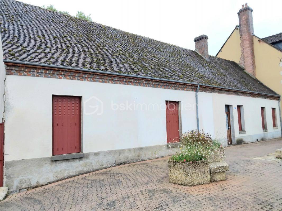 Maison à SAINT-MAURICE-SUR-AVEYRON