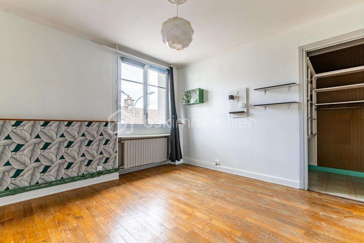 Appartement à PLOMBIERES-LES-DIJON