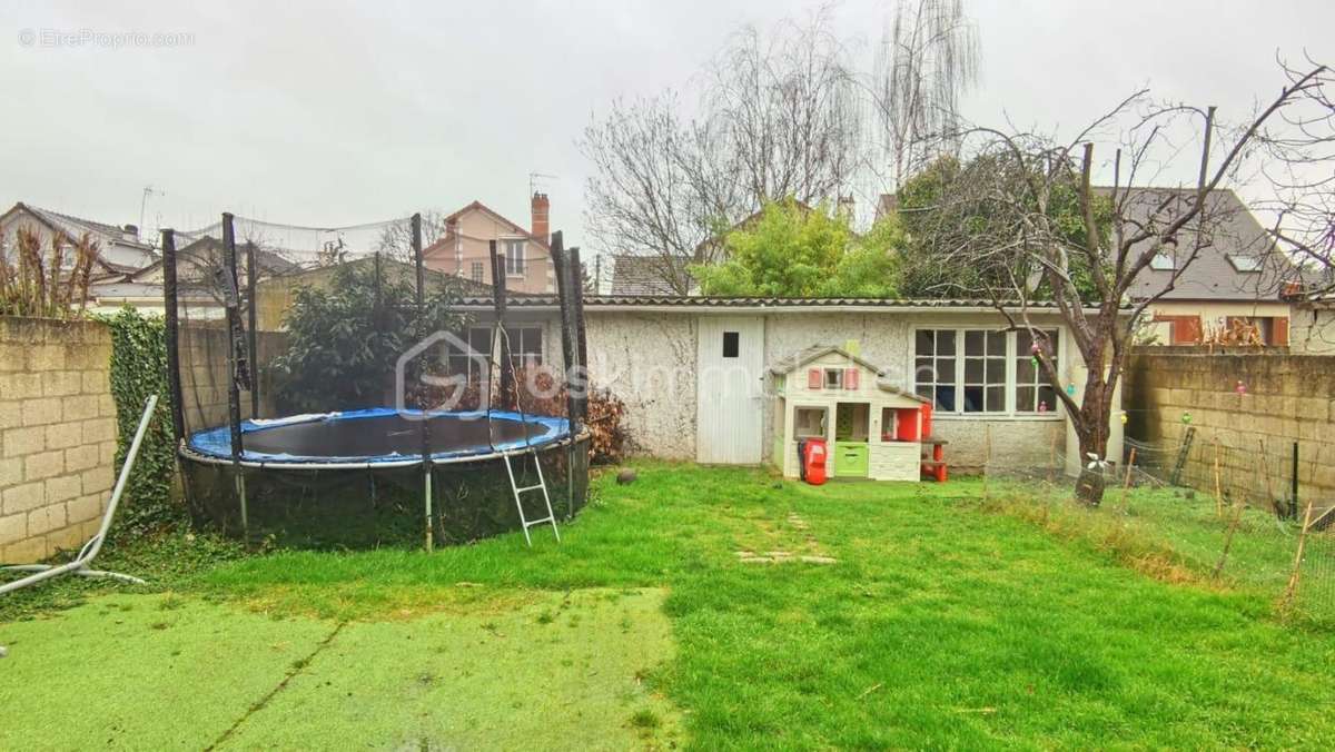 Maison à AULNAY-SOUS-BOIS