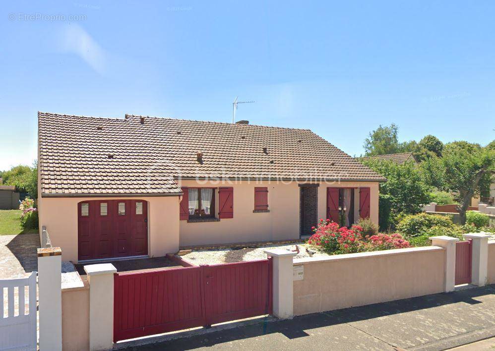 Maison à CHARTRES