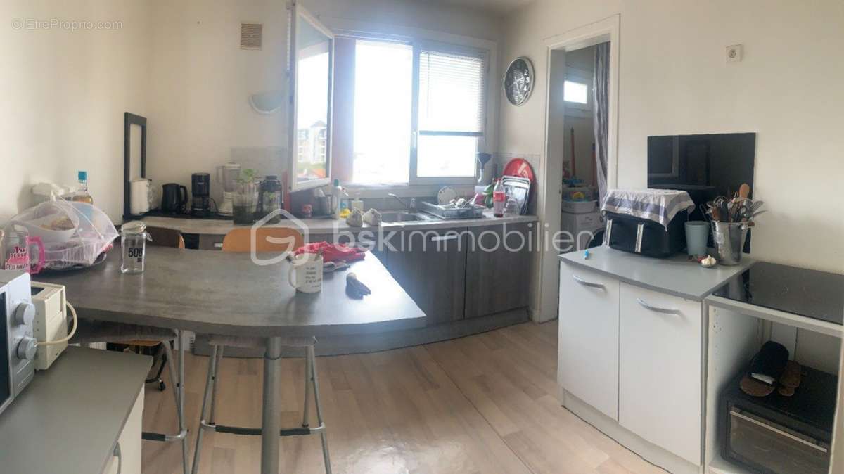 Appartement à CLICHY-SOUS-BOIS