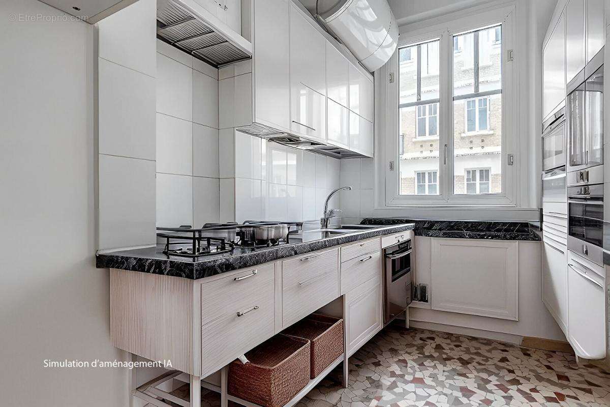 Appartement à PARIS-16E