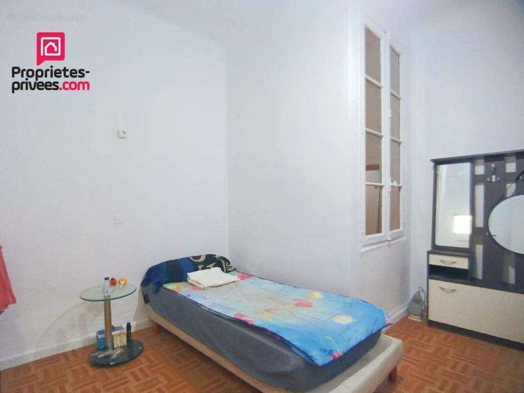 Appartement à MARSEILLE-2E