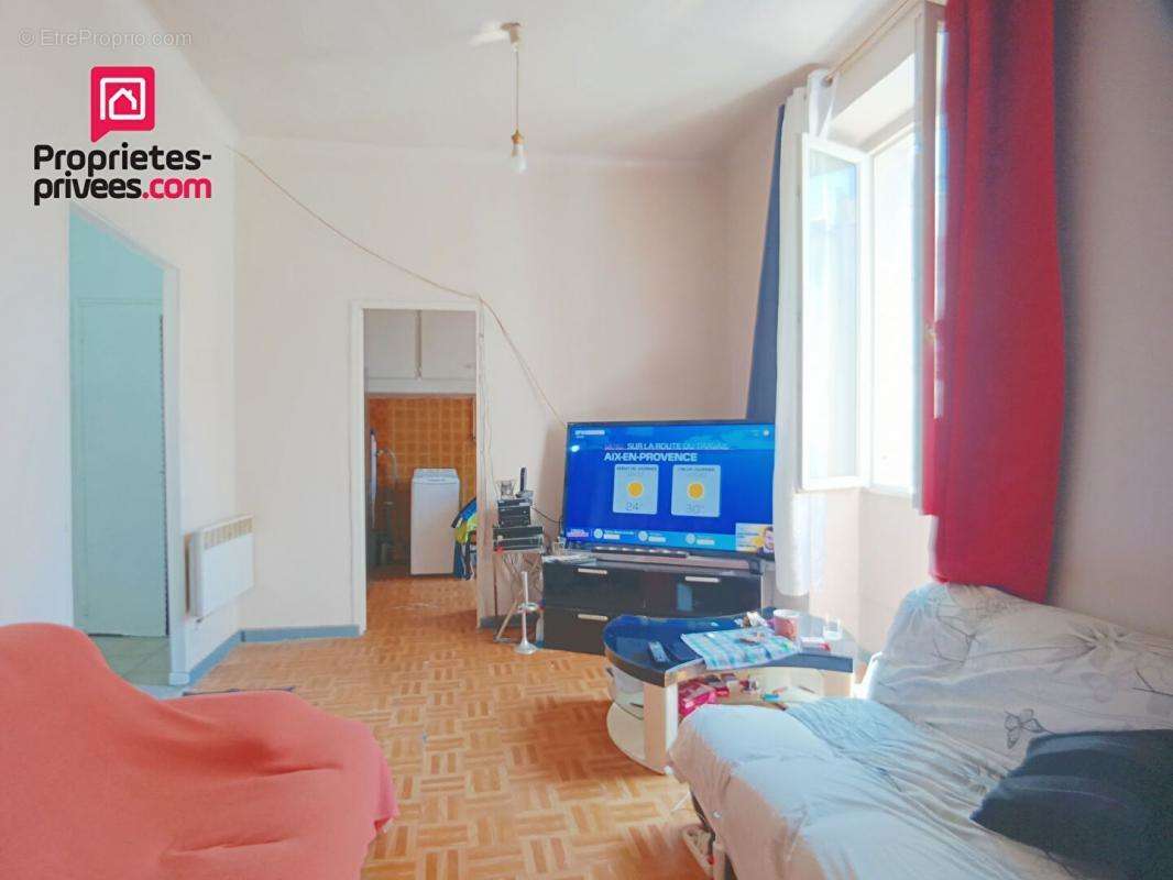 Appartement à MARSEILLE-2E