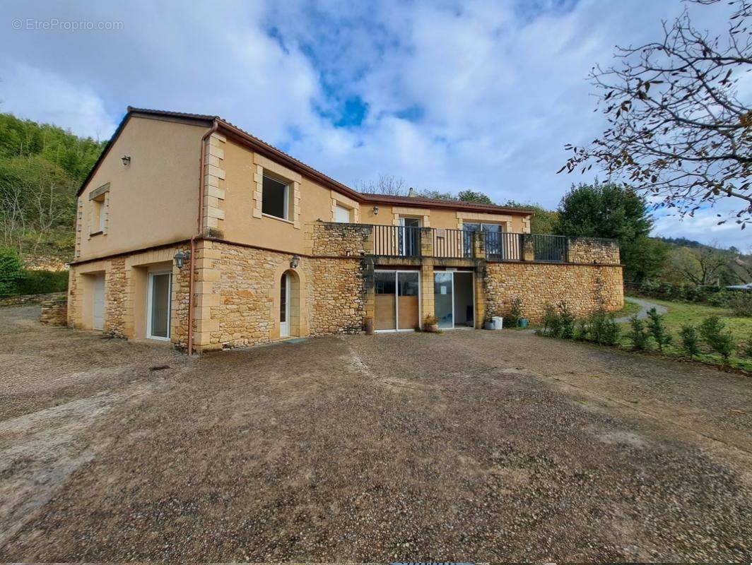 Maison à SAINT-CYPRIEN