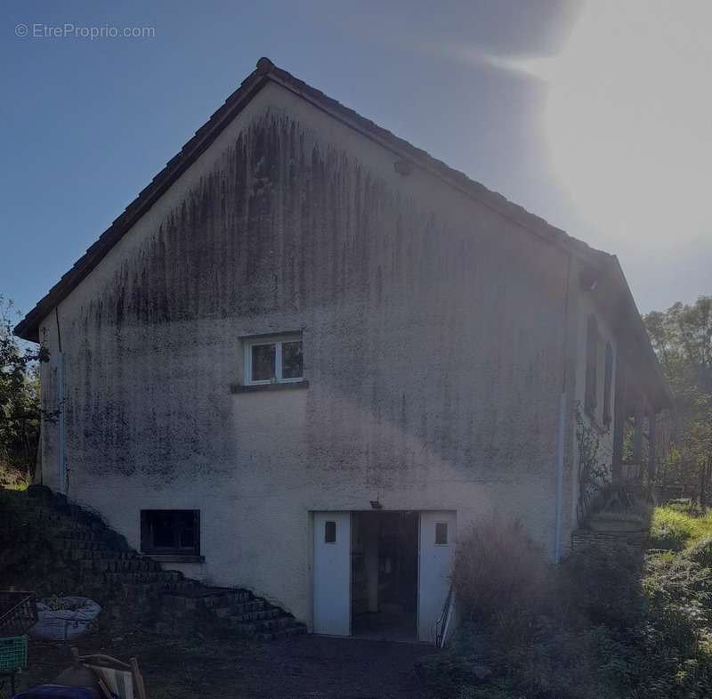 Maison à LUCENAY-L&#039;EVEQUE