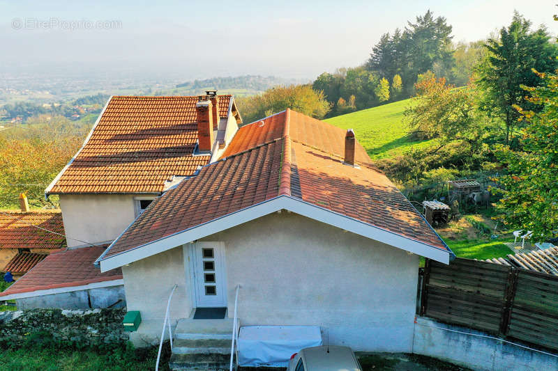 Appartement à POLLIONNAY