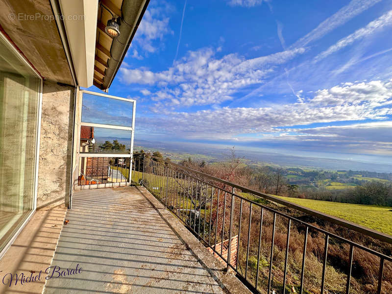 Appartement à POLLIONNAY