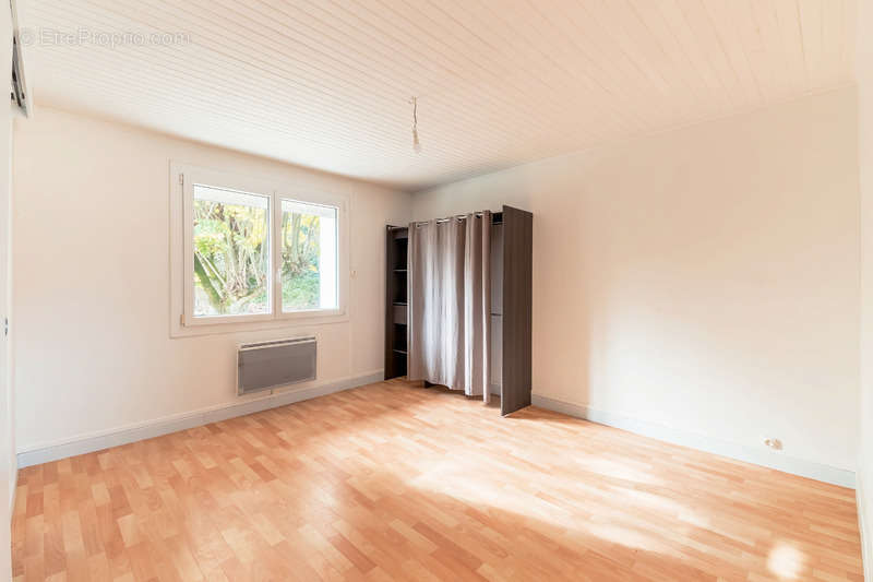 Appartement à POLLIONNAY