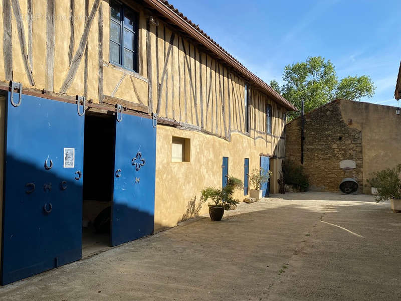 Maison à LUPIAC