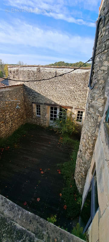 Appartement à SAINT-SAUVANT