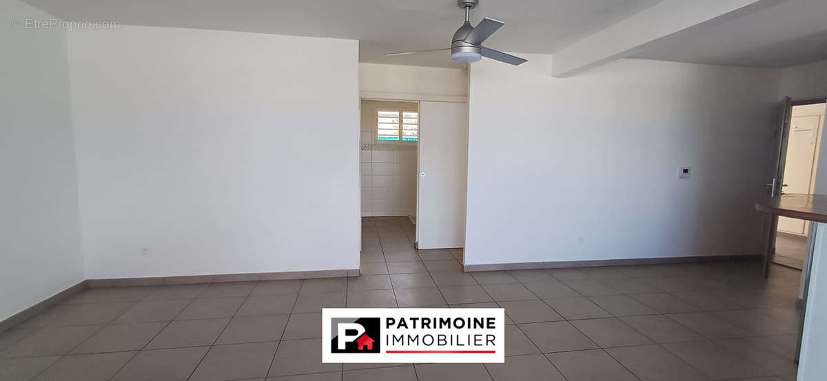 Appartement à PETIT-BOURG