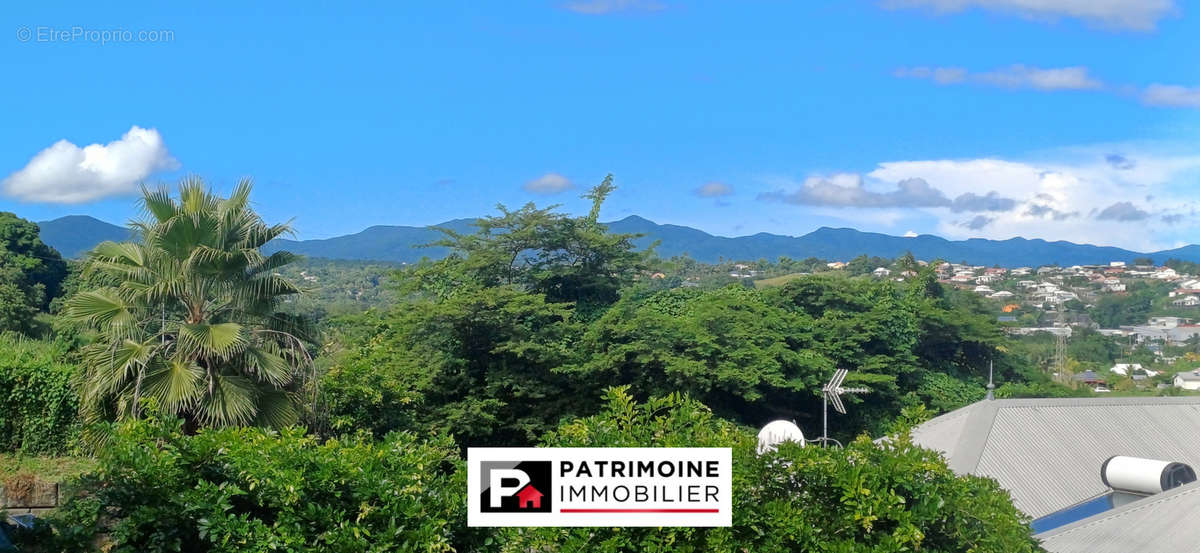 Appartement à PETIT-BOURG