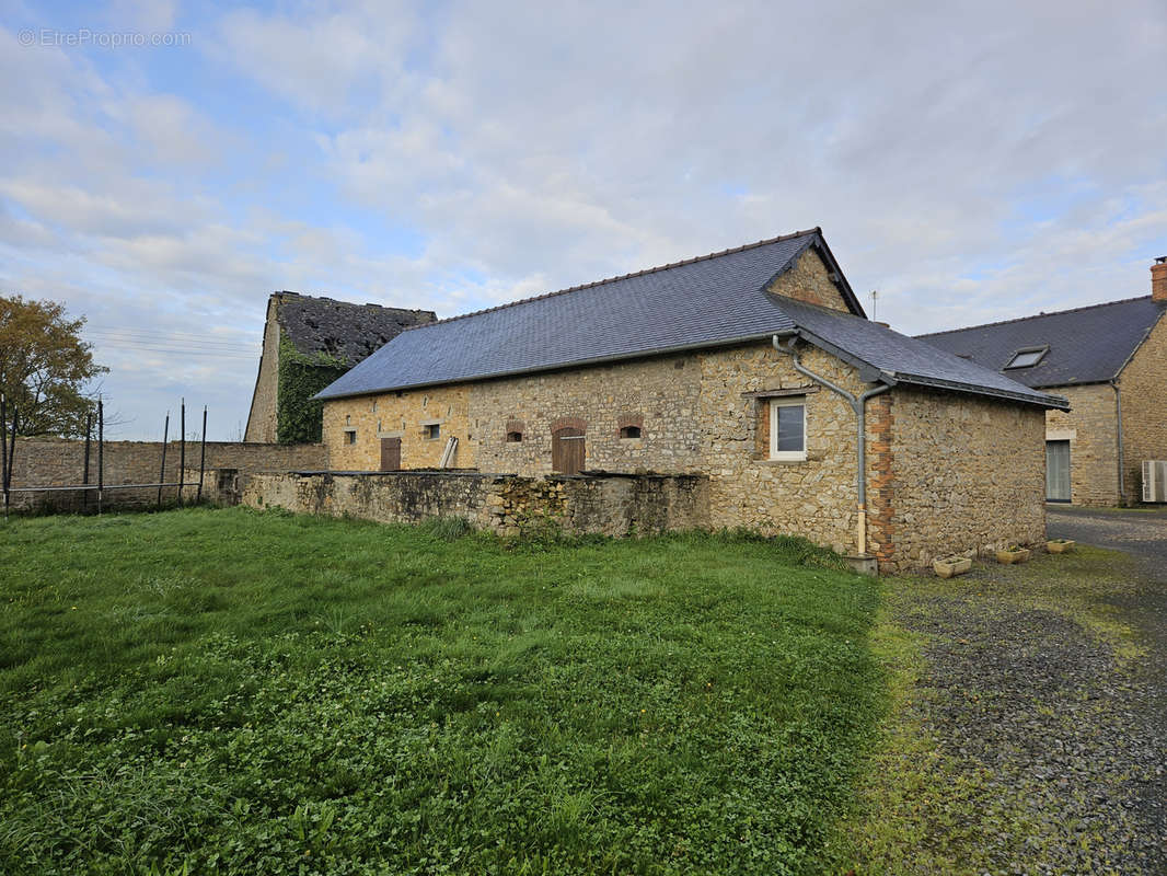 Maison à JANZE