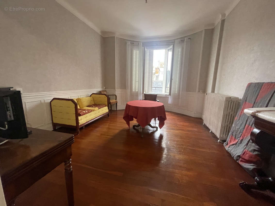 Appartement à VICHY