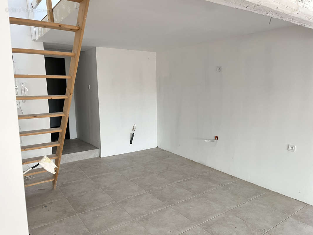 Appartement à BEZIERS