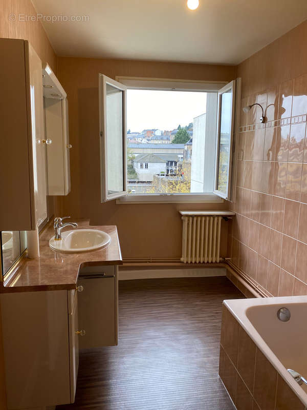 Appartement à AURILLAC