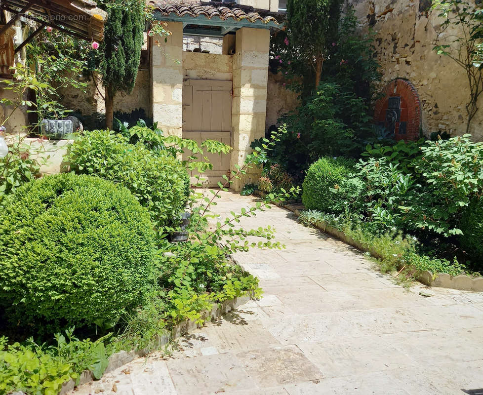 Maison à NERAC