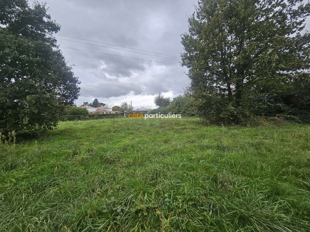 Terrain à LE PASSAGE