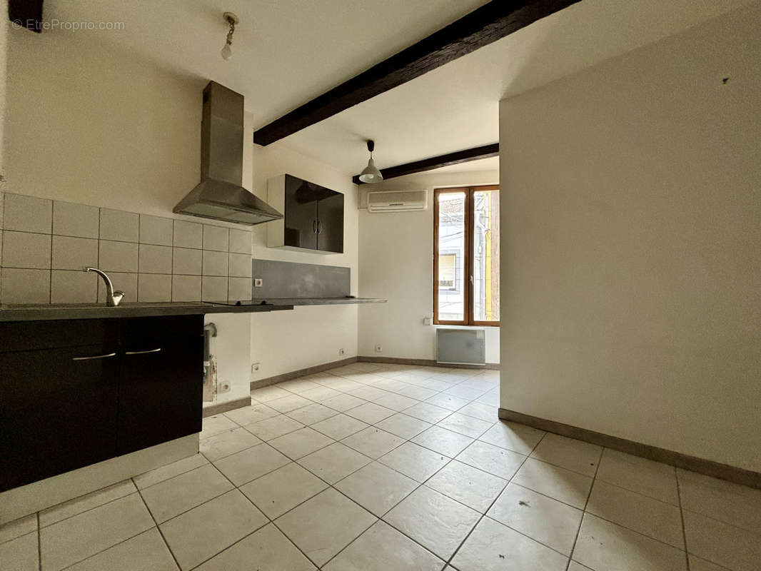 Appartement à VIAS