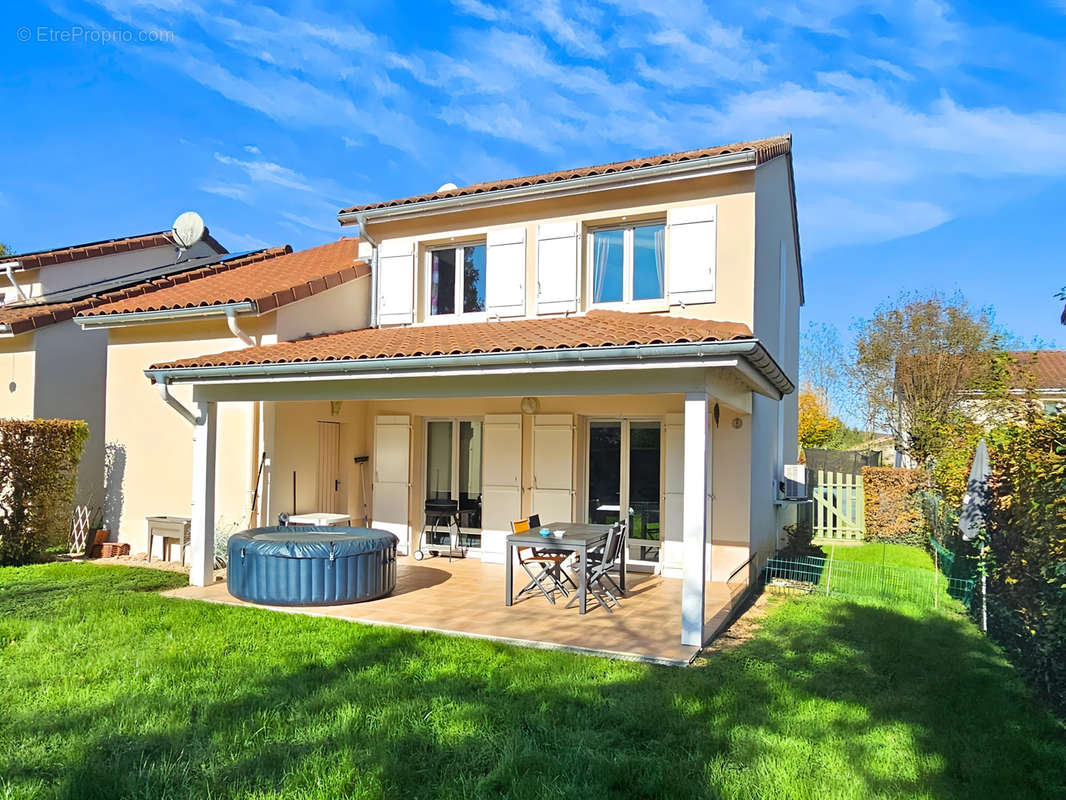 Maison à TOURNUS