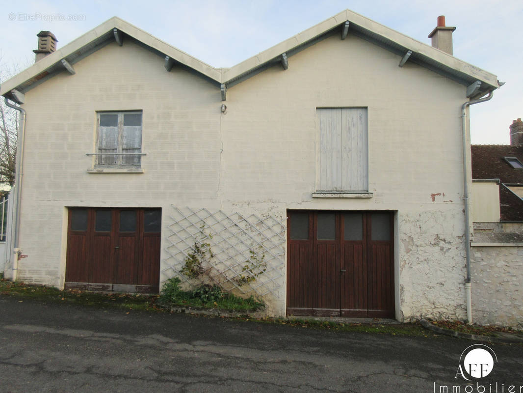 Maison à JOUY-SUR-MORIN