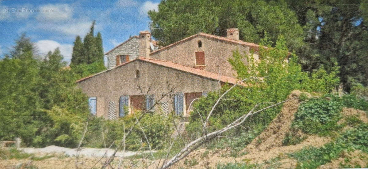 Maison à VAISON-LA-ROMAINE