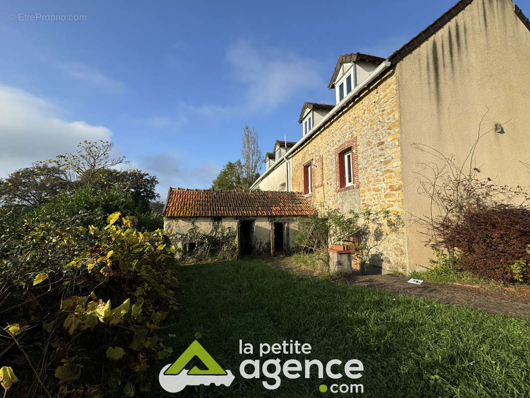 Maison à CEAULMONT