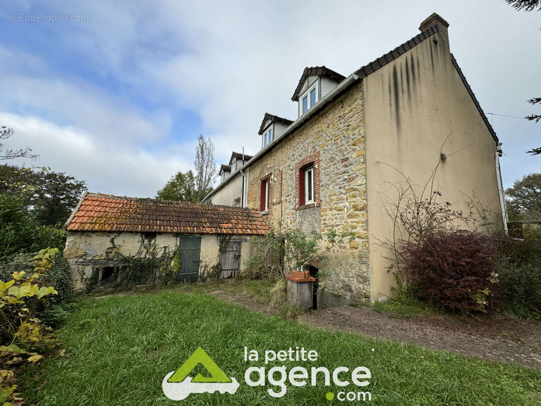 Maison à CEAULMONT