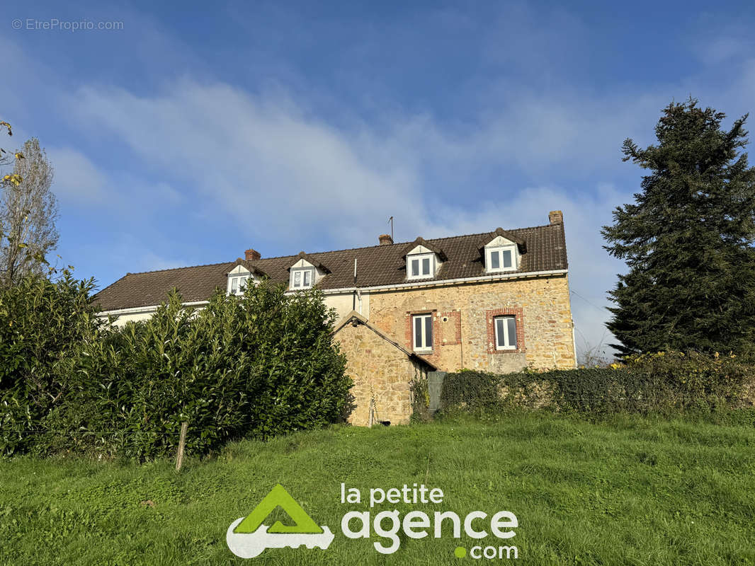 Maison à CEAULMONT