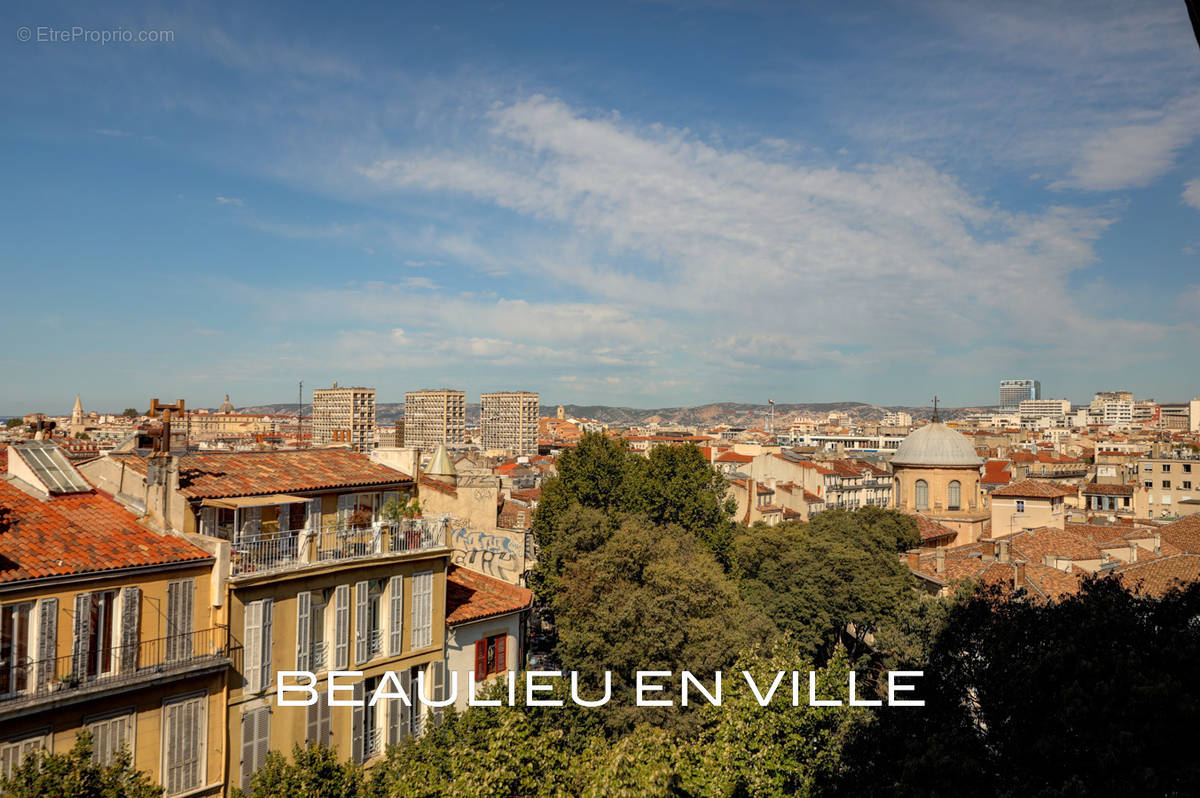 Appartement à MARSEILLE-6E