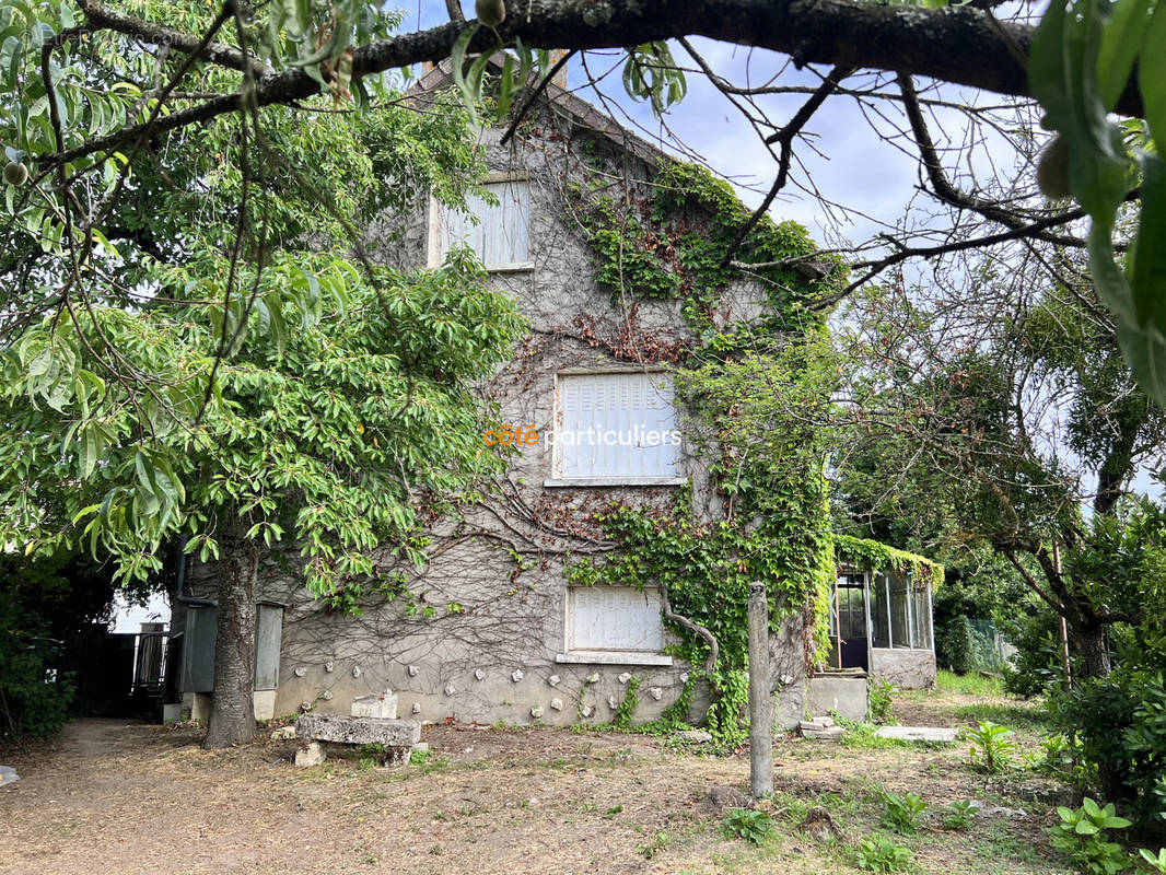 Maison à MONTEAUX