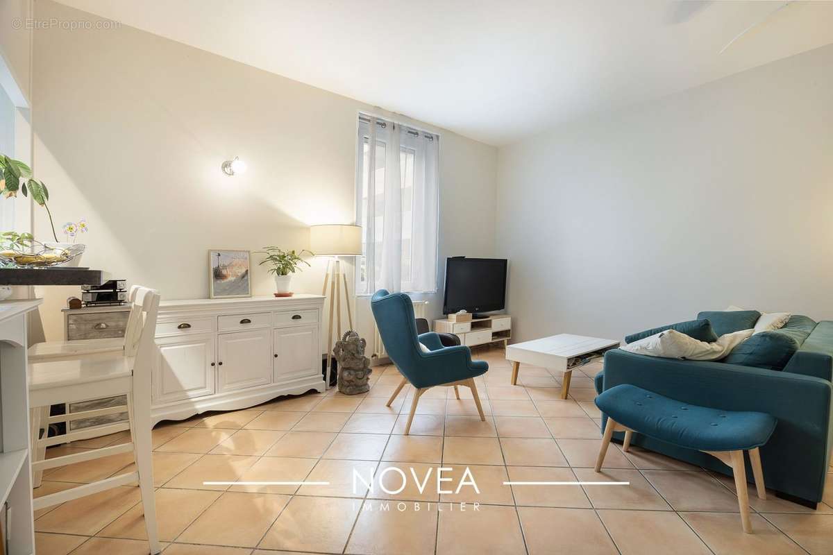 Appartement à LYON-8E