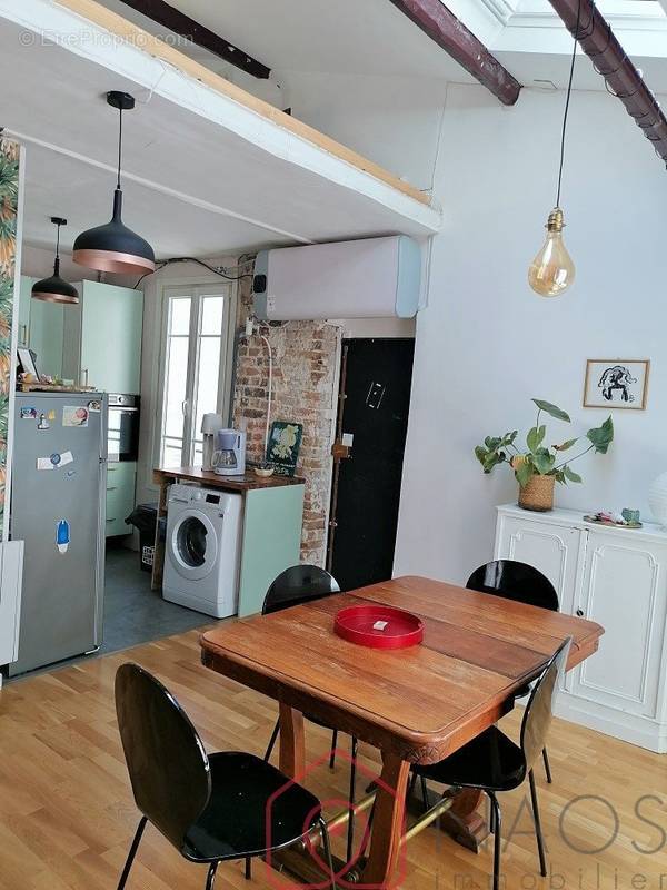 Appartement à PARIS-20E