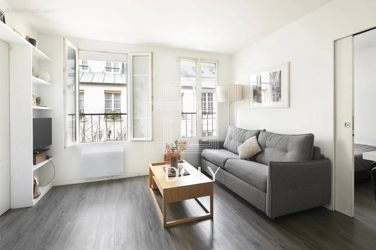 Appartement à PARIS-12E