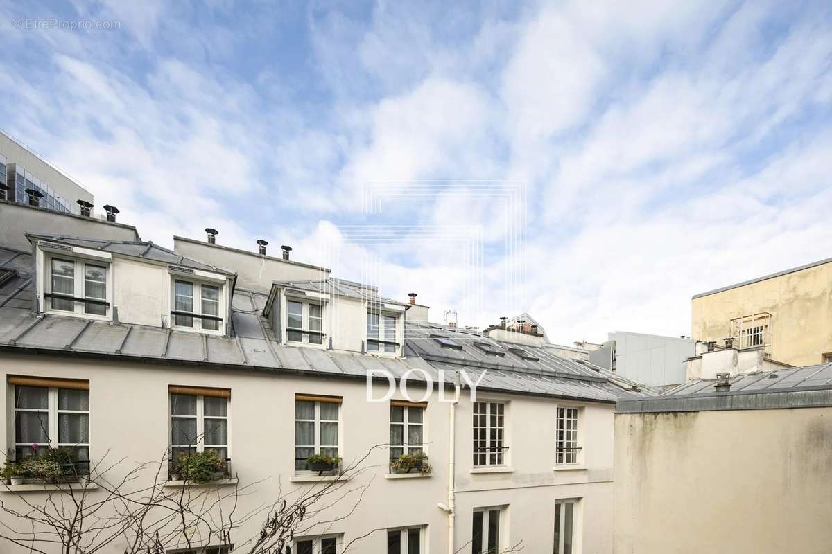 Appartement à PARIS-12E