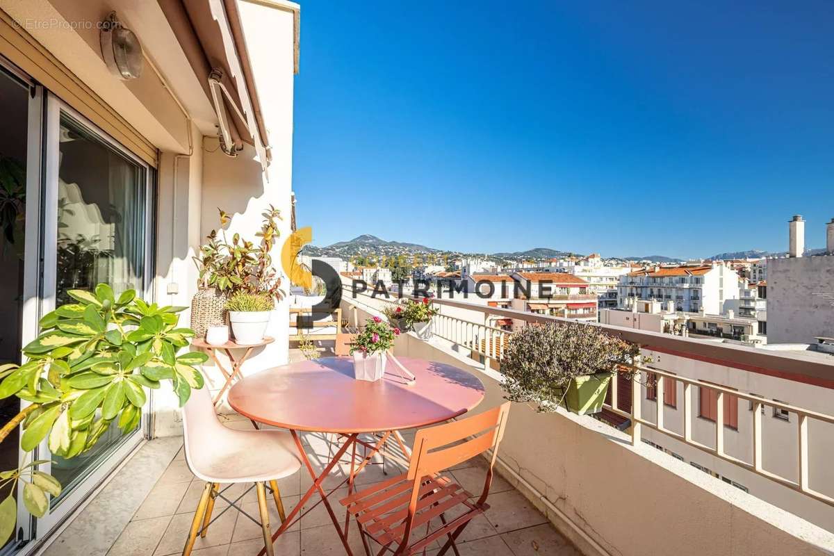 Appartement à NICE