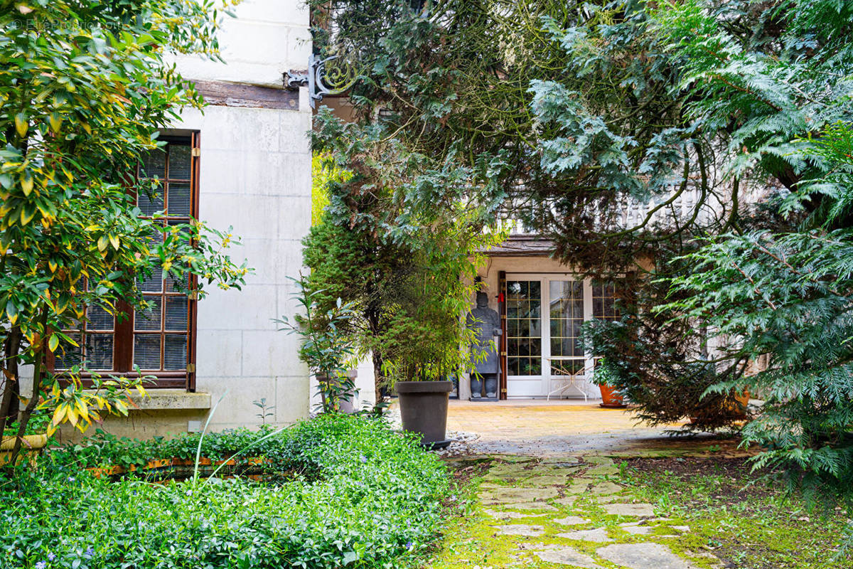 Maison à CHATELLERAULT