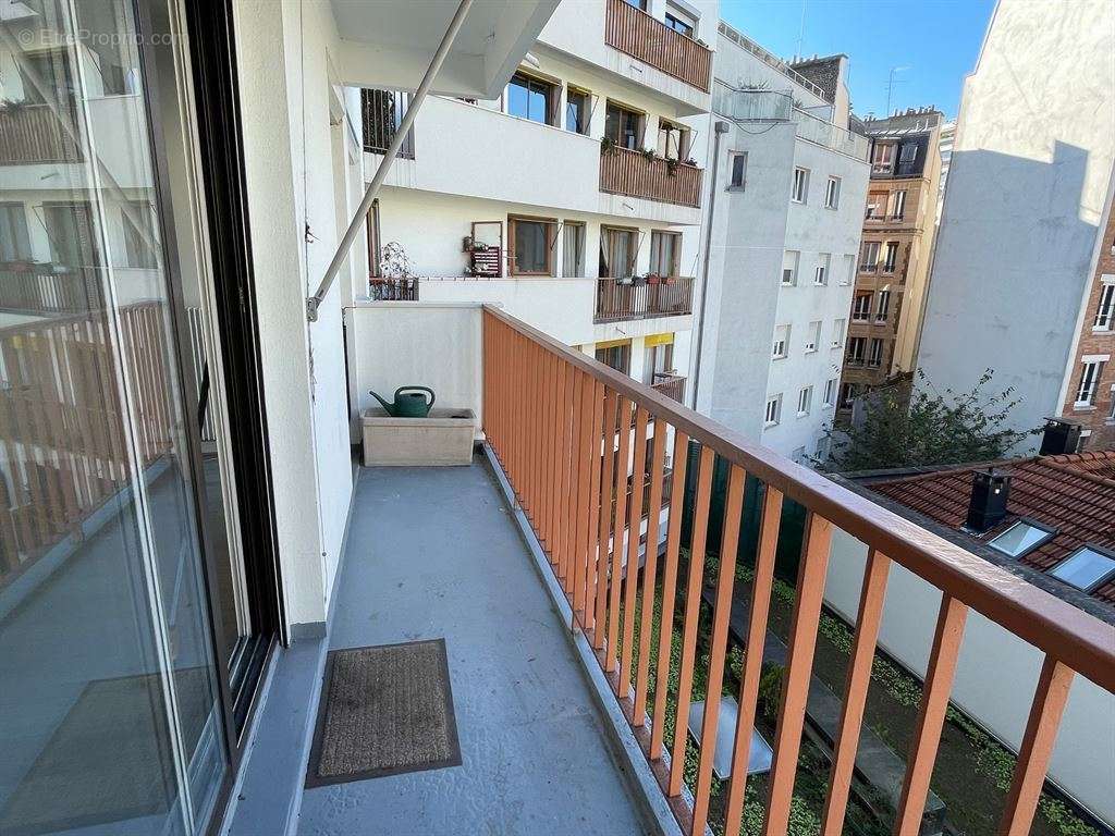 Appartement à PARIS-12E