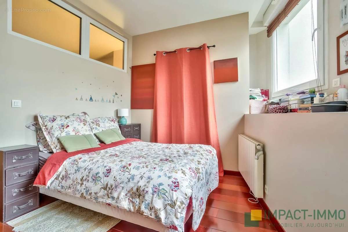 Appartement à NANTERRE