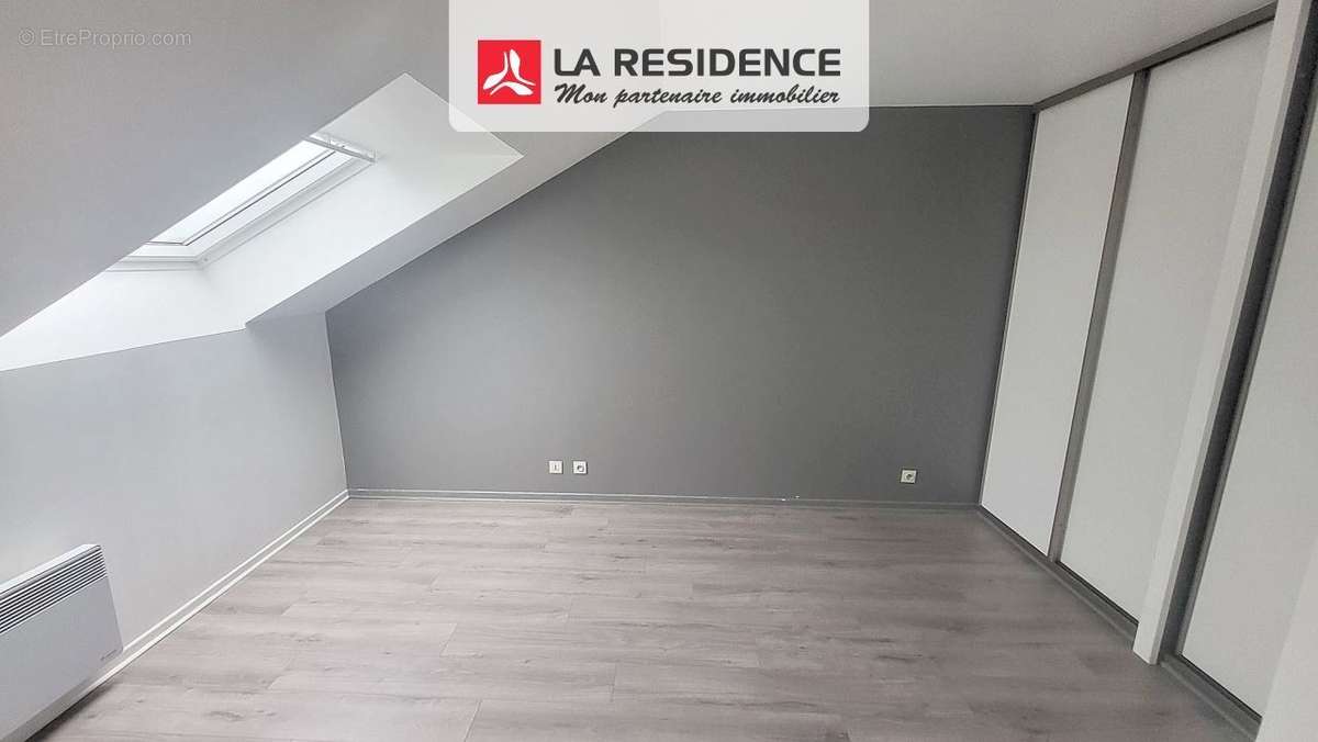 Appartement à MONTIGNY-LE-BRETONNEUX