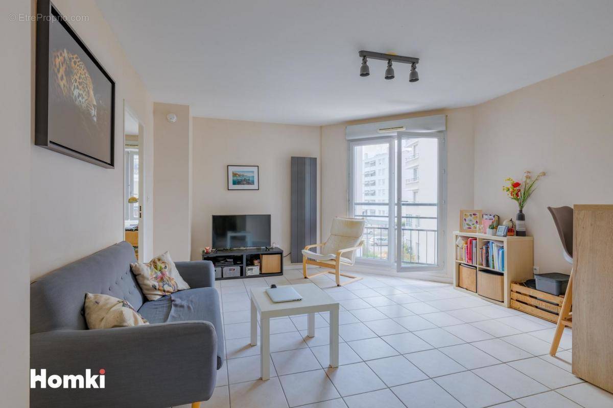 Appartement à LYON-8E