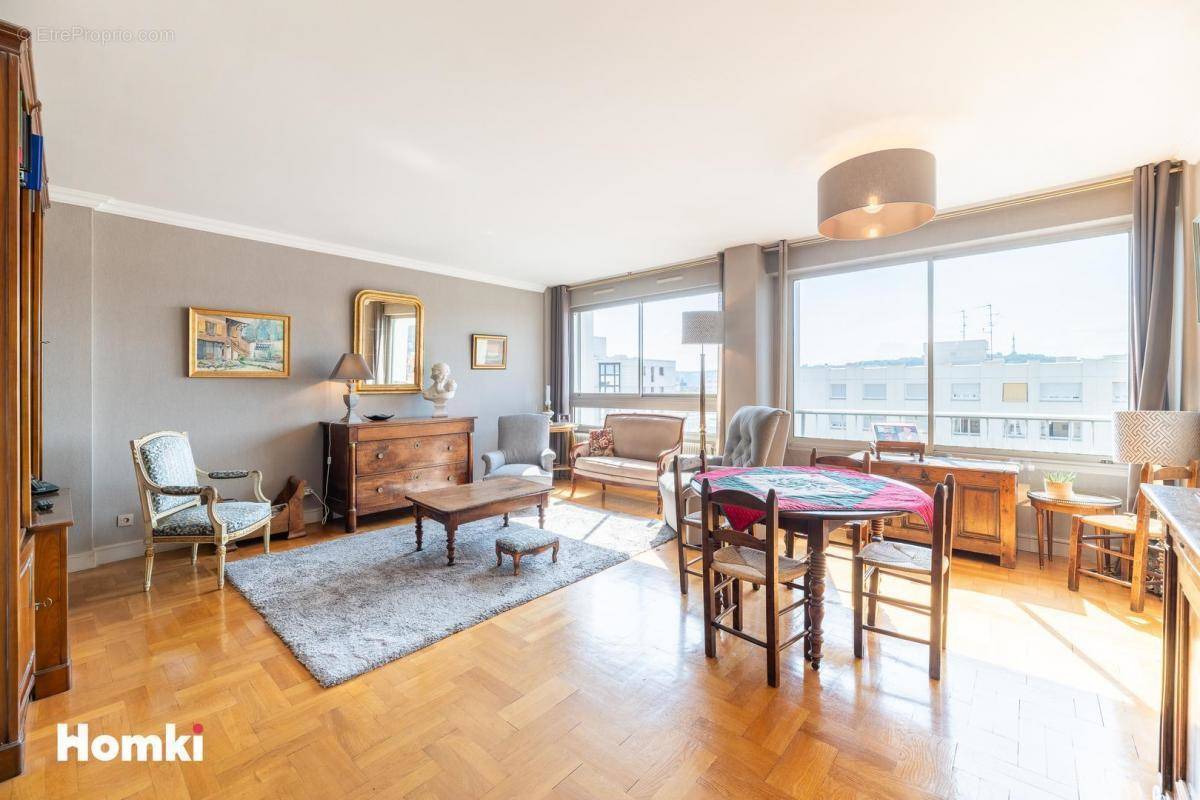 Appartement à LYON-6E